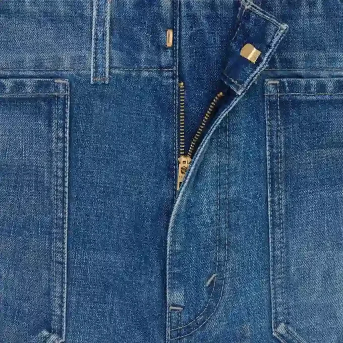 Vaqueros acampanados 002 en denim de algodón ligero Vaqueros acampanados 002 en denim de algodón ligero