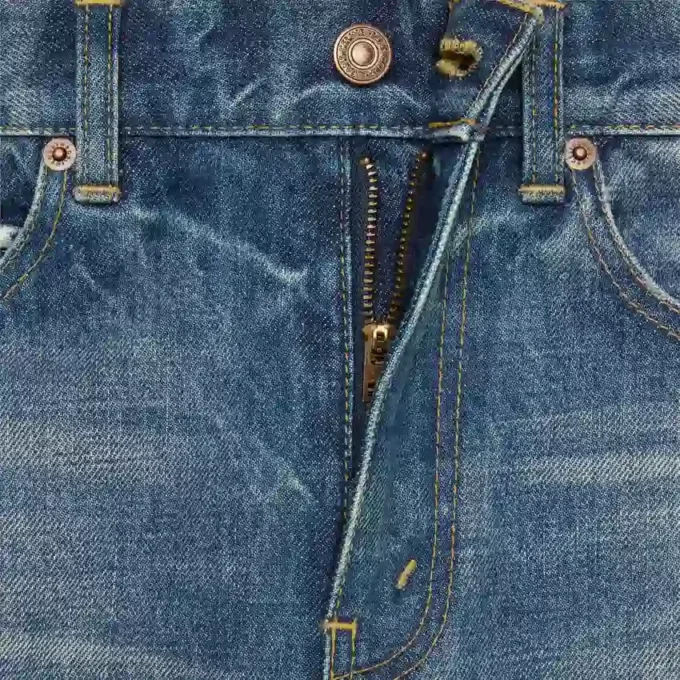 Vaqueros acampanados de estilo surf en denim Union Wash Vaqueros acampanados de estilo surf en denim Union Wash