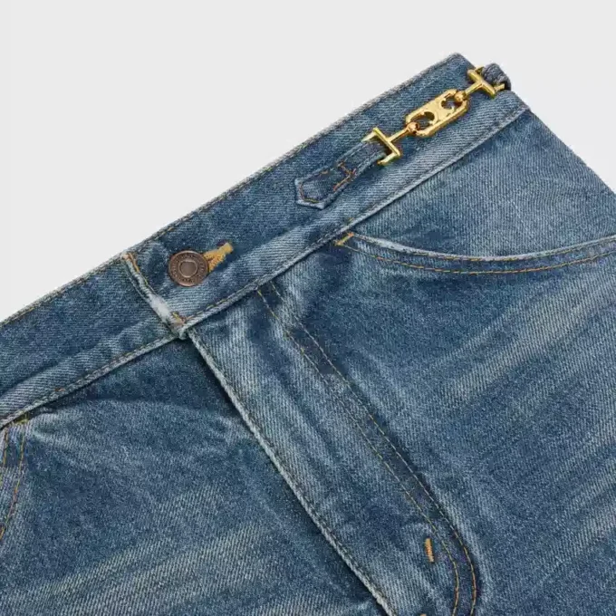 Vaqueros acampanados Dylan con firma en denim de algodón Vaqueros acampanados Dylan con firma en denim de algodón