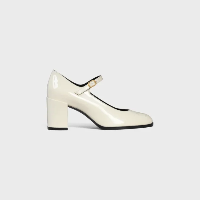 Zapatos CELINE Lily Perforated Triomphe Babies en piel de becerro charol Zapatos CELINE Lily Perforated Triomphe Babies en piel de becerro charol