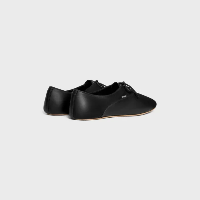 Zapatos de ballet con cordones en piel de cordero